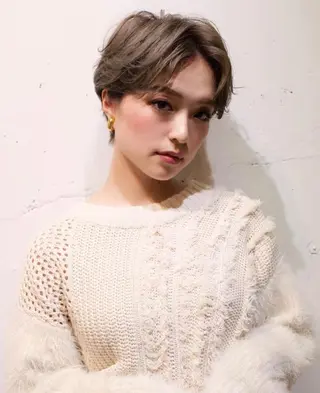 ショート カラー 髪質改善/艶カラー 🎀レイヤーカットのヘアスタイル