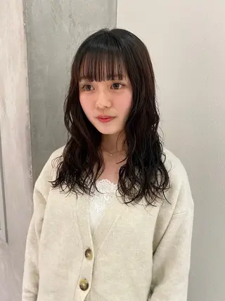 ロング いとう ほのかのヘアスタイル