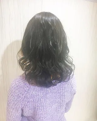 ミディアム カラー パーマ ヘアアレンジ ✨艶髪✨透明感✨ 山内大樹のヘアスタイル