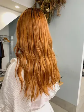 ロング カラー Flamme Annaのヘアスタイル