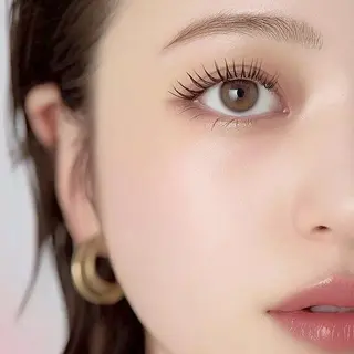 マツエク・マツパ なつみ🐈‍⬛🎀 束感まつ毛/梅田🎵のマツエク・マツパデザイン