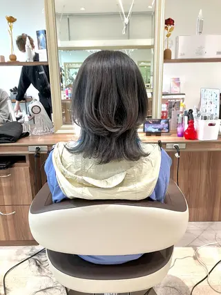 セミロング 雅/ダブルカラー/ 白髪ぼかしハイライトのヘアスタイル