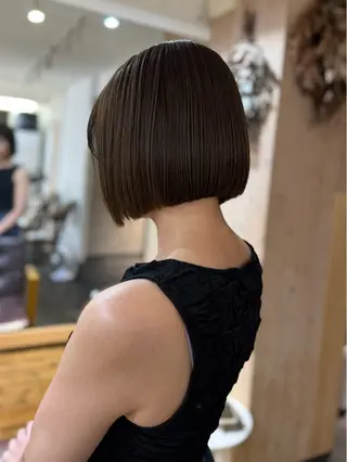 ショート 髪質改善✨艶髪✨ レイヤーカット 田畑のヘアスタイル