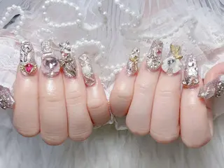 ネイル 🎀ゆうず 𝜗𝜚 ྀིのネイルデザイン