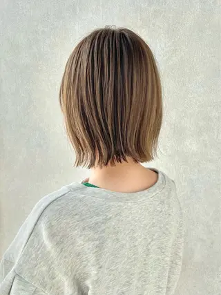 ショート カラー ボブ/ショート/ 縮毛矯正/岸本恭明のヘアスタイル