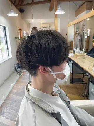 ショート パーマ メンズ 野間 祐哉のヘアスタイル