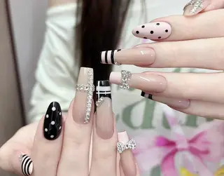 ネイル エリ🫧 nail池袋東口のネイルデザイン