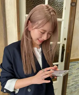 ロング カラー ハイトーン特化🤍 Ayakaのヘアスタイル