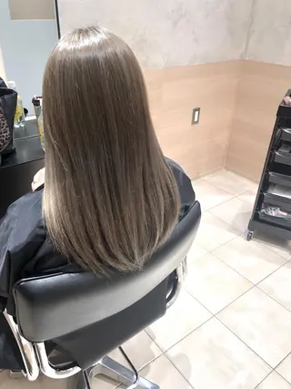 ロング カラー 高橋 香澄のヘアスタイル
