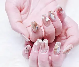 ネイル MoonNail ユリ🌸のネイルデザイン