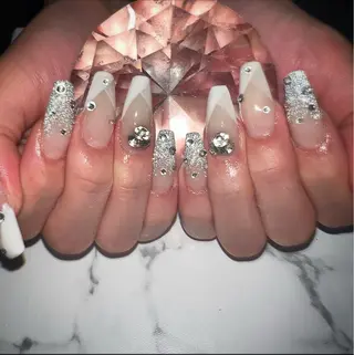 ロング ネイル mao .のネイルデザイン