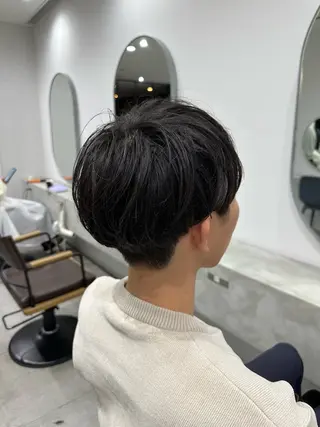 ショート メンズ シガ ミクトのヘアスタイル