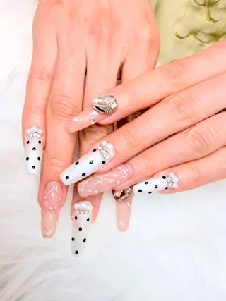 ネイル Malo nailのネイルデザイン