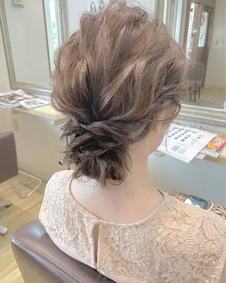 ミディアム カラー grand juteのヘアスタイル