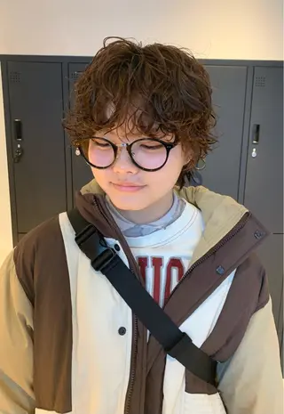 ミディアム カラー パーマ　地毛風カラー /横山大樹のヘアスタイル