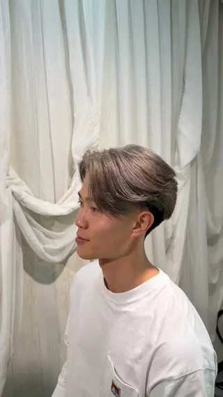カラー メンズ 小礒 幸輝のヘアスタイル