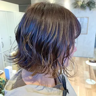 ショート カラー mu ku.のヘアスタイル