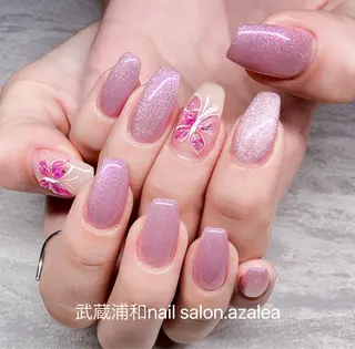 ネイル R inのネイルデザイン