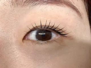 パーマ hina  ︎︎のマツエク・マツパデザイン