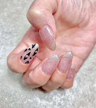 ネイル ATELIER Mo on Hiromiのネイルデザイン