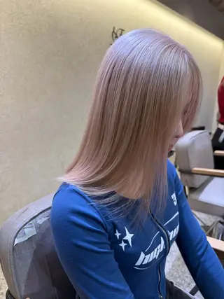 セミロング カラー 吉良祐樹 レイヤー/艶カラーのヘアスタイル