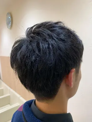 ショート メンズ 店長ハイトーンカラー 柞山史奈のヘアスタイル
