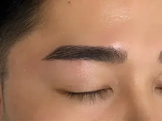 アイブロウ トレンド眉💭✨️ sakura.kの眉毛・アイブロウイメージ