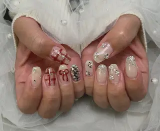 ネイル 佐藤 友里絵のネイルデザイン