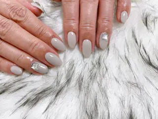 ネイル mogunail &blowのネイルデザイン