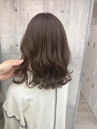 ミディアム カラー ☀️透明感color KURO☀️のヘアスタイル