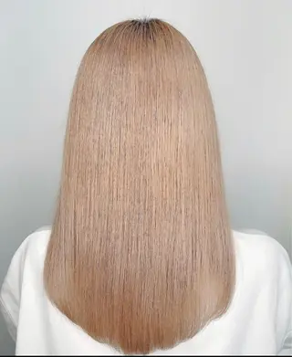 セミロング カラー Luana 矢場町のヘアスタイル