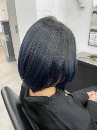 ミディアム someya 🥀のヘアスタイル