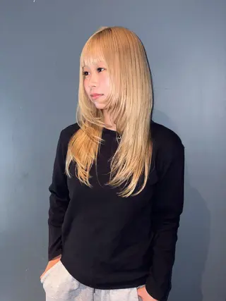 ロング カラー ハイトーン レイヤー🎀meiのヘアスタイル