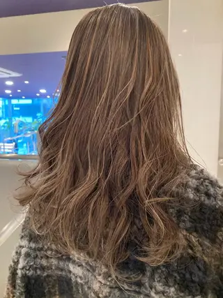 ロング カラー スキバサミを使わない カット🌼唯🌼のヘアスタイル