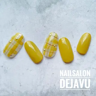 ネイル Nail salon Dejavu 🌿のネイルデザイン