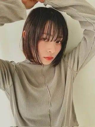 ショート YUKI 新宿カット パーマ/カラーのヘアスタイル