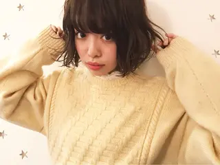 ミディアム カラー 市川 千夏のヘアスタイル