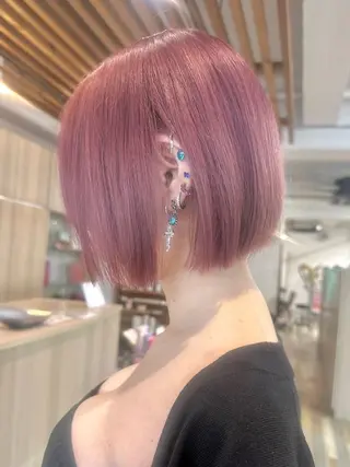 ショート カラー 野田頭 心🌿/ボブ レイヤー/艶カラーのヘアスタイル
