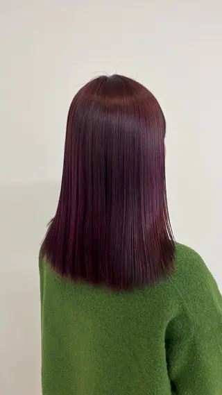 カラー ルプラボウ 鈴木 莉菜のヘアスタイル