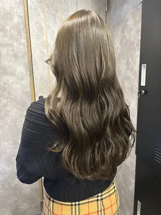 ロング 高橋 くるみのヘアスタイル