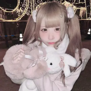 ロング カラー 渋谷🩶ハイトーン 🩶FUMUのヘアスタイル