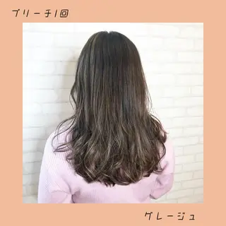 カラー 澤崎 智代のヘアスタイル