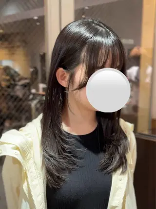 ロング 宮沢 英佑のヘアスタイル