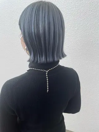 ショート カラー 日高 香織のヘアスタイル