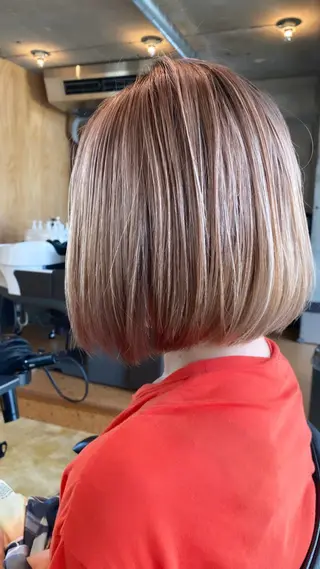 ミディアム カラー ENO センター南のヘアスタイル