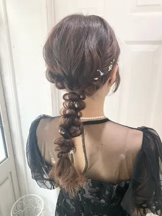 ヘアアレンジ uros.中目黒 moekaのヘアスタイル
