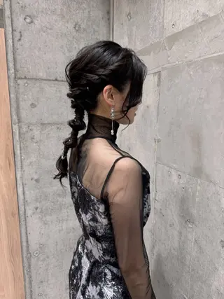 セミロング カラー ヘアアレンジ mina 🐈‍⬛ ラフな似合わせヘアのヘアスタイル