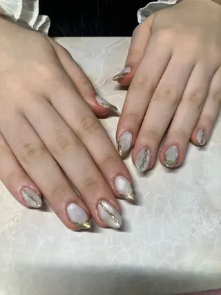 ネイル andulte MAIのネイルデザイン