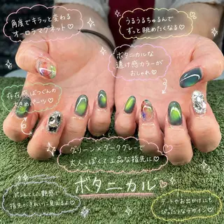 ネイル MHR nailのネイルデザイン
