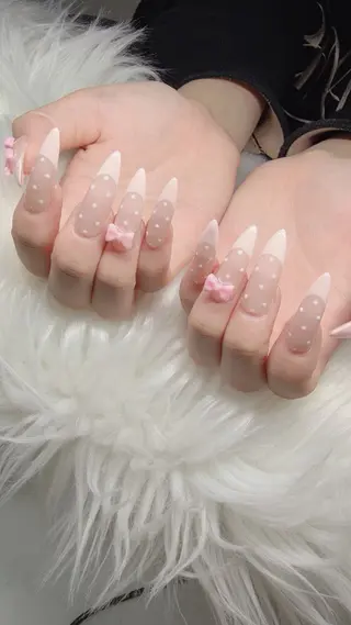 ネイル Lee Nailsのネイルデザイン
